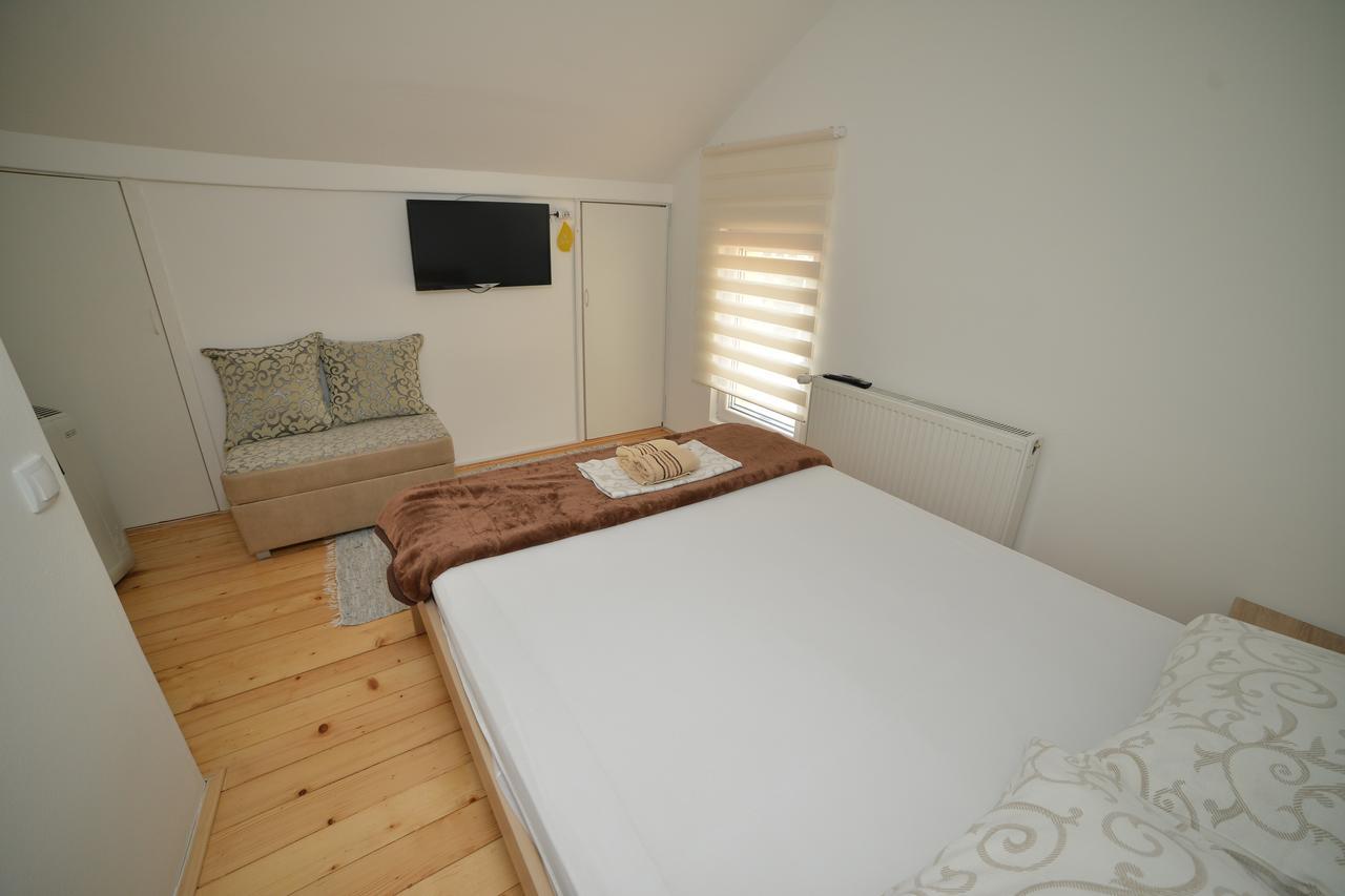 Apartmani Mv Užice Exterior foto