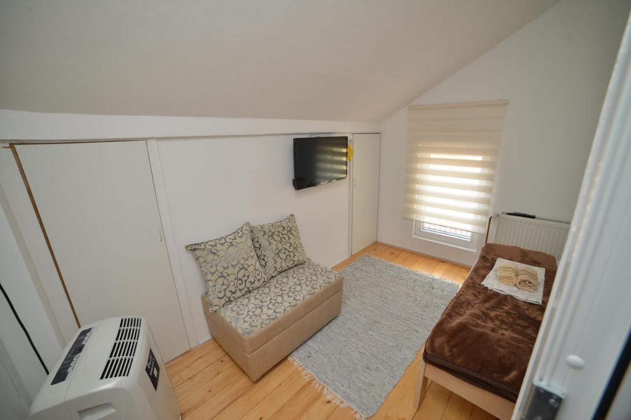 Apartmani Mv Užice Exterior foto