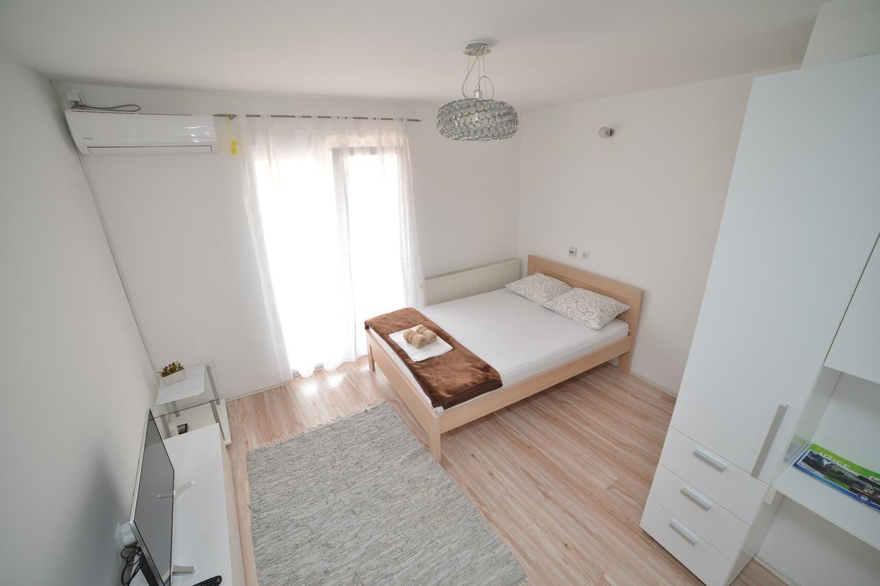 Apartmani Mv Užice Exterior foto